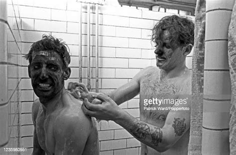 Miner In Shower Photos Et Images De Collection Getty Images
