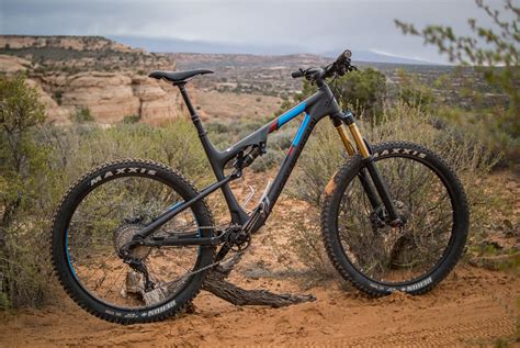 Rocky Mountain Pipeline 770 MSL Test Ride Review ...