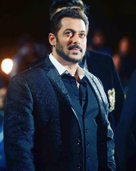 Абду́л раши́д сали́м салма́н хан, род. Salman Khan | Bio, Career, Relationships, Family, Net ...