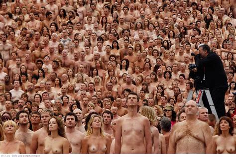 Thousands Of Naked Bums Of Spencer Tunick