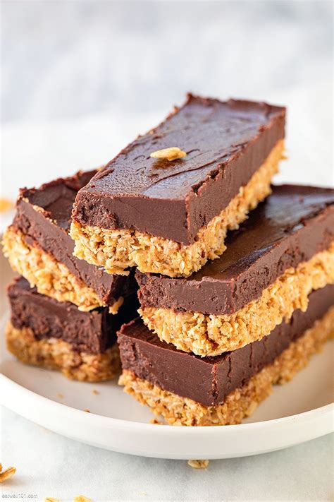 No refined sugar and no dairy are needed, but you'd never tell. No Bake Peanut Butter Chocolate Oatmeal Bars | Oatmeal ...