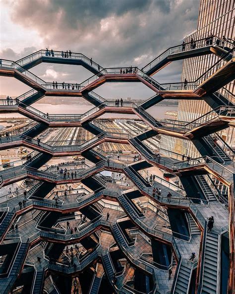 Mind Blowing Architecture 🤯 New York City United States 📷 Richephotos
