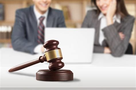 Find lawyers or law firms licensed to practice by state. The Ultimate Guide to Picking a Good Lawyer - USA TODAY ...