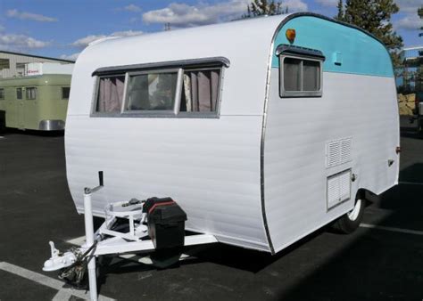 Vintage Trailer Restorations Before And Afters Photos Flippin Rvs Gac