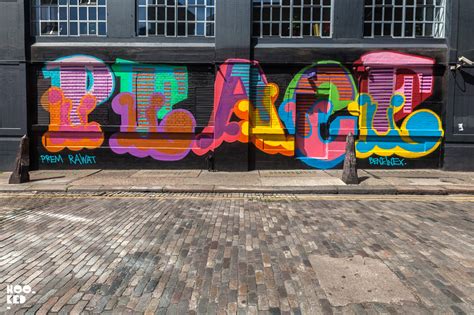 Ben Eine ‘peace Is Possible Mural In Shoreditch Hookedblog Street