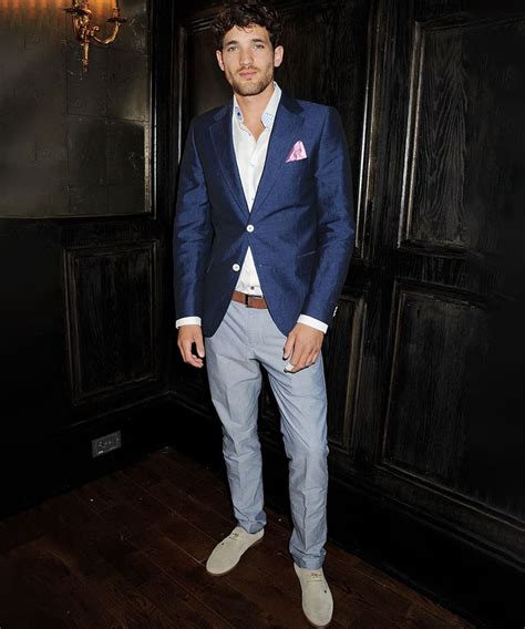 10+ Navy Blue Blazer Combination 2023 | Blue Blazer Style - Beyoung Blog