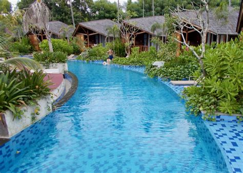 12 Best Hotels In Gili Islands Where To Stay
