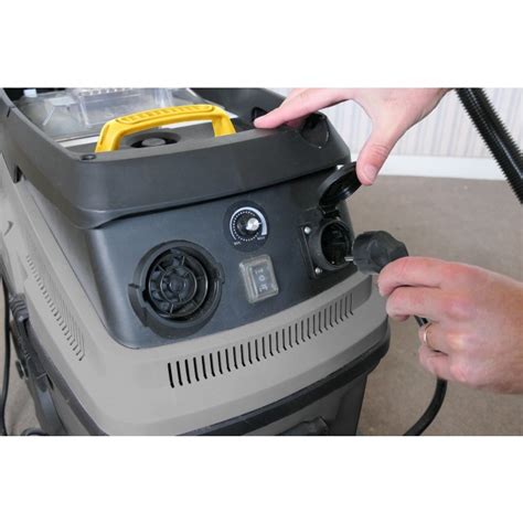 Aspirateur eau plaque de plâtre et poussières 1600W 35L FARTOOLS