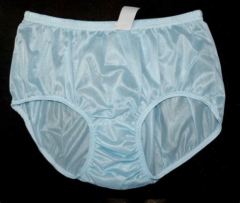 Nwt Vintage Style Briefs Nylon Panties Womens Hip 38 40 Light Blue
