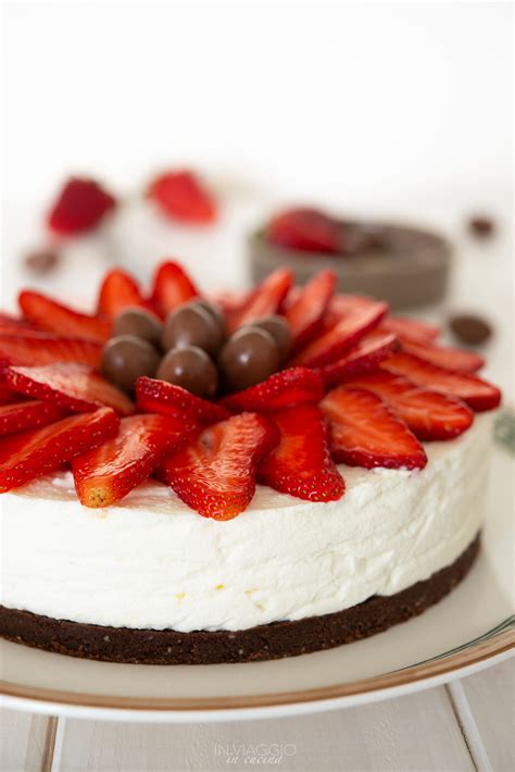 Originaria degli stati uniti d'america, prende il nome dal suo ingrediente principale: Cheesecake di ricotta con cioccolato e fragole - In ...
