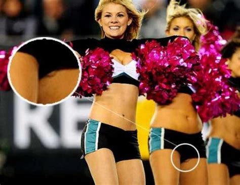 30 Of The Best Cheerleader Fails Cheerleaders Oops Cheerleading Cheerleaders Oops Wardrobes