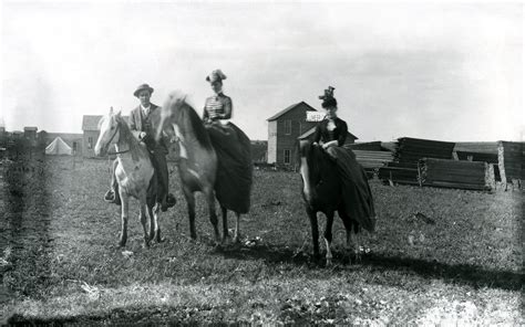 Land Runs Women In The Encyclopedia Of Oklahoma History And Culture