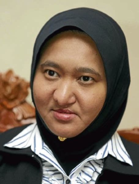 Raja azura is the recipient of the 2019 influential leader aacsb medal universiti utara malaysia (uum) alumna, raja azura raja mahayuddin received the 2019 influential leader aacsb medal. Another Brick in the Wall: Harun Johari, Arlida Ariff ...
