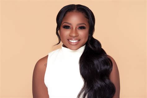 Reginae Carter Shares Her Love For Social Society And Working With Co Hosts