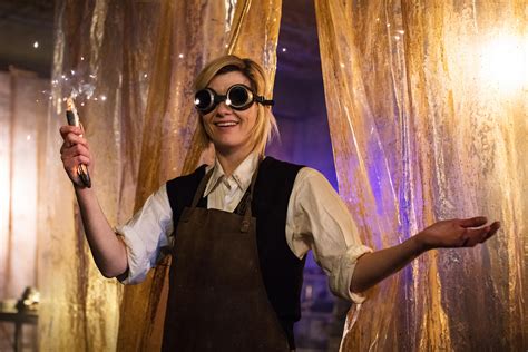 ‘doctor who review new doctor jodie whittaker s first episode indiewire