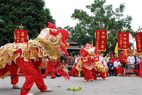 How The Lunar New Year Is Celebrated Around Asia