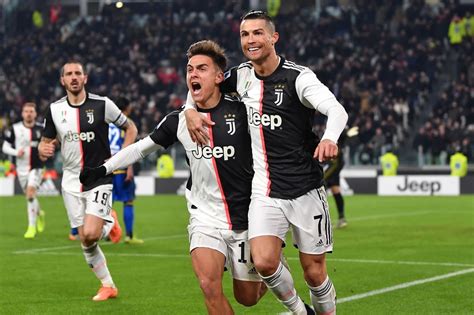 Sassuolo match preview juventus are now on the outside looking in for one of serie a's champions league spots. Juventus vs Roma Soccer Betting Predictions - soccer ...