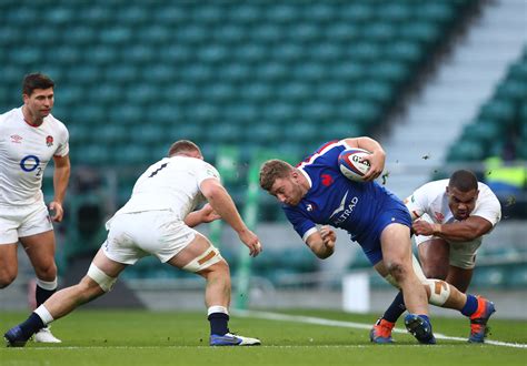 La finale degli europei di calcio 2021 si gioca anche sotto le lenzuola, il parere della sessuologa: Inghilterra-Francia, gli scatti della finale di Twickenham ...