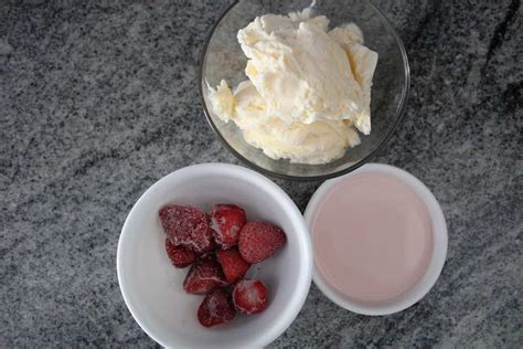 Strawberry Baileys Milkshake The Six Figure Dish