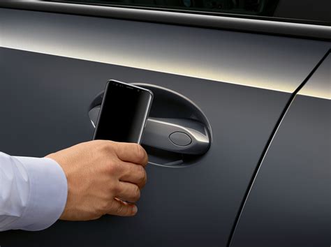 Bmw Digital Key Now Available On Select Android Devices Marlow