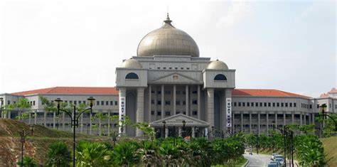 Our 2021 property listings offer a large selection of 1,732 vacation rentals around palace of justice. Malaysian Christian Lawyer Loses Appeal to Practice in ...