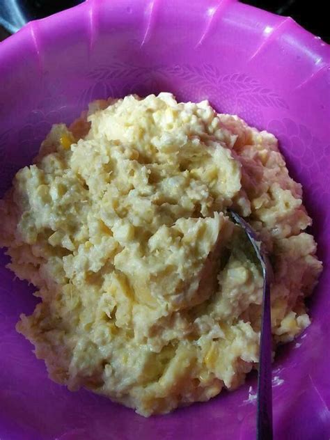 Misalnya untuk memekatkan kuah atau sup, kita biasanya menggunakan tepung gandum atau jagung. KEGUNAAN KULIT JAGUNG...KITA BUAT LEPAT JAGUNG BUNGKUS ...