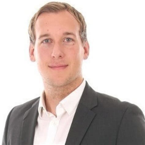 Wenn sie auf „akzeptieren klicken, stimmen sie der. Kim Michael Wiegel - Controlling - Bette Gmbh & Co. KG | XING