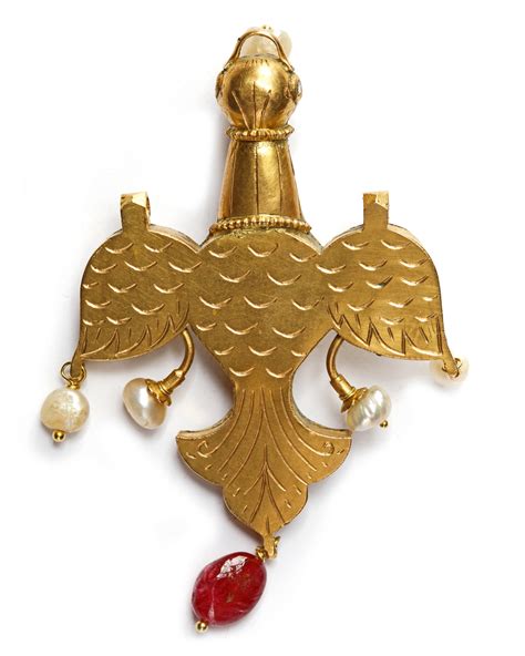 A Gem Set Gold Pendant In The Form Of A Bird Probably Deccan India 19th Century