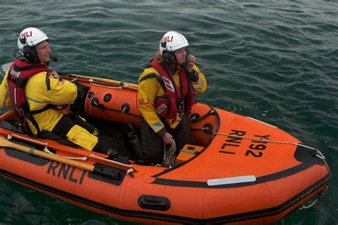 Angle Rnli Lifeboat In Search For Missing Snorkeler The Pembrokeshire