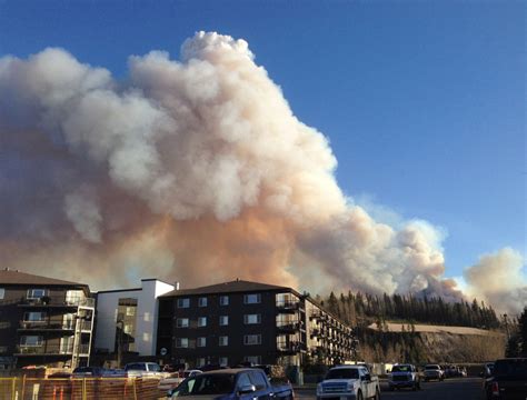 Wildfire Near Fort Mcmurray In Northern Alberta Drives