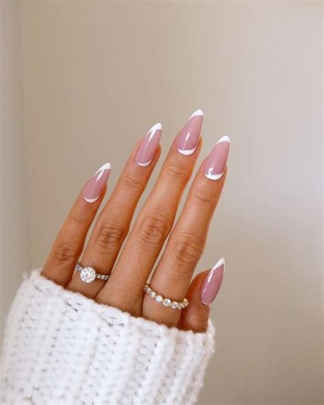 50 White Nails Perfect For Your Next Mani The Pink Brunette