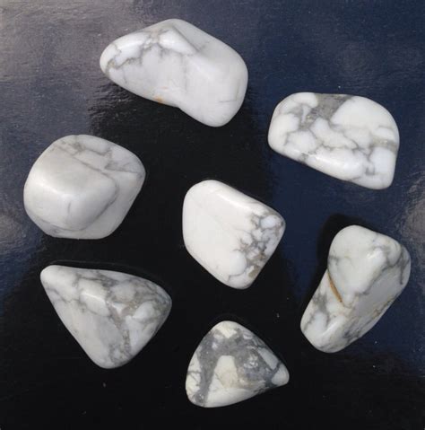1 One White Howlite Tumbled Crystal Healing Stone 10 To