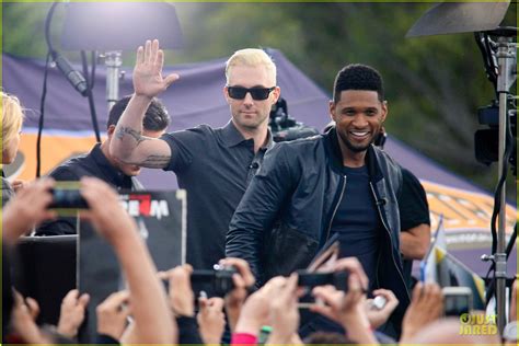 Adam Levine Considers Shaving Head Now With Everyones Fixation On His Blonde Hair Photo