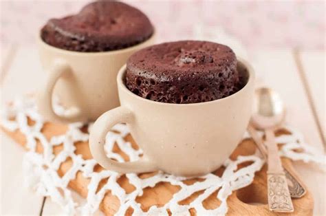 Mug Cake chocolat au micro onde un dessert prêt en moins de 5 minutes