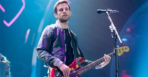 Profil Dan Biodata Guy Berryman Bassist Coldplay