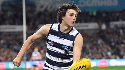 Isaac smith will come up against his old side on monday. AFL Geelong trade news, rumours, whispers 2020: Isaac ...
