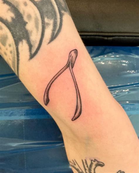 Pretty Wishbone Tattoos Bring You Good Luck Style Vp Page