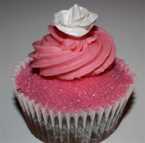 White Rose Sparkle Cupcake Cupcake Cakes Sparkle Cupcakes Birthday