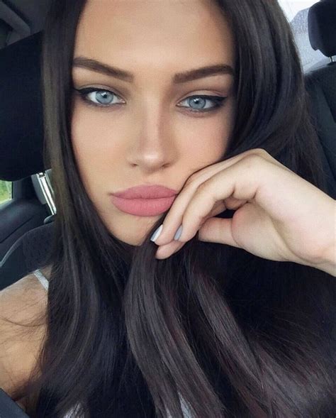 Models ♥ Instagram Brunette Beauty Stunning Eyes Beauty Girl