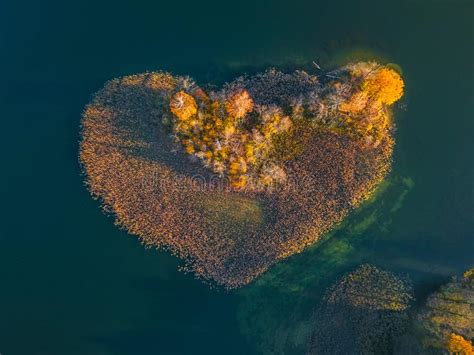 Flight Above Heart Shaped Island Stock Image Image Of Resort