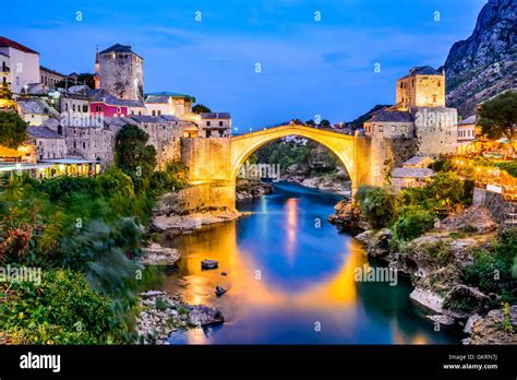 Mostar Bosnia Bridge High Resolution Stock Photography And Images Alamy