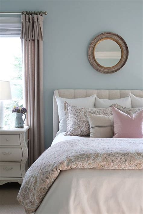 New Blush And Gray Master Bedroom For Fall In 2020 Bedroom Makeover