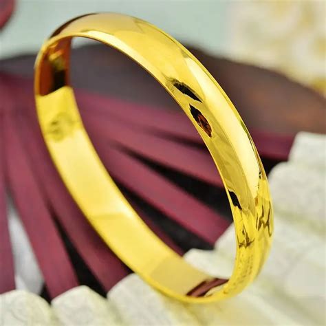 Smooth Arc Face Bangle Yellow Gold Filled Classic Womens Bangle
