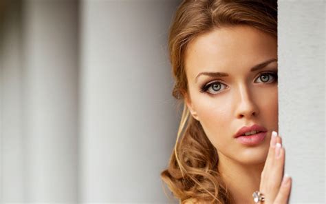 Beautiful woman face closeup isolated. Beautiful Faces Wallpapers - Wallpaper Cave