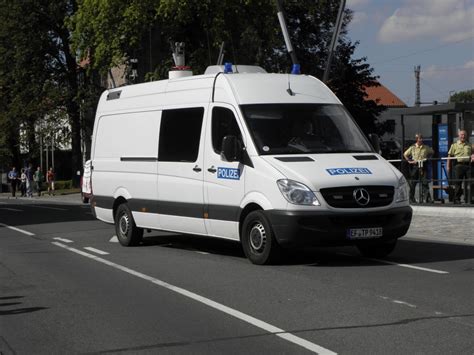 Mb Sprinter Als Einsatzfahrzeug Der Polizei Thüringen Steht Am