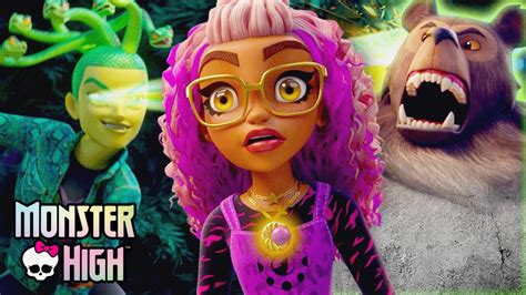 Clawdeen Transforms Into A Werewolf New Monster High Animated