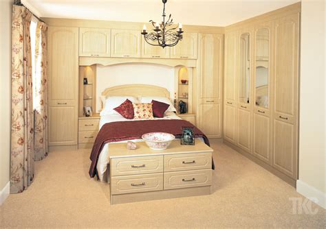 King mid century modern solid wood platform bed. Designer Bedroom Furniture UK, Ideas for Fitted, Beespoke ...