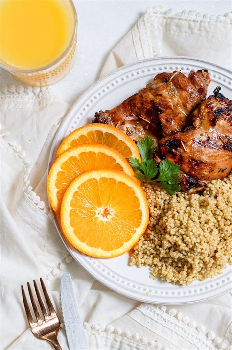 Fill a deep container with orange juice, olive oil, and salt. Easy Orange Juice Chicken Marinade (Grilled Orange Chicken ...
