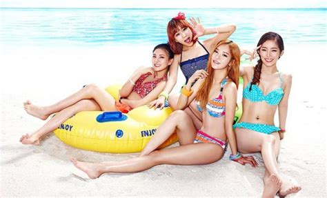 10 Female Kpop Idols Looking Stunning In Swimsuits