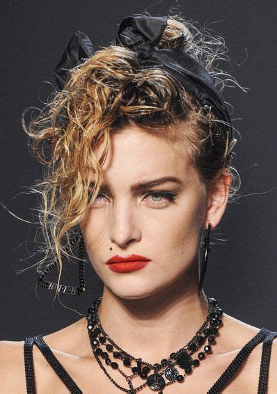 List of 33 most popular 80's hairstyles for women updated. Madonna's 1980's inspired Makeup & Hair Style Jean Paul ...